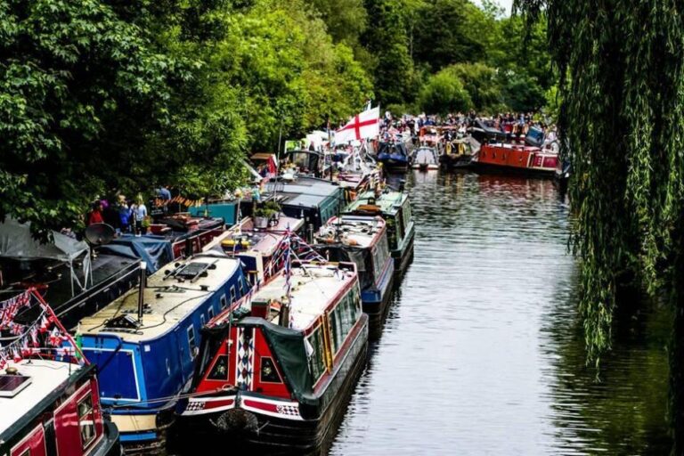 Rickmansworth canal Festival 2 768x512