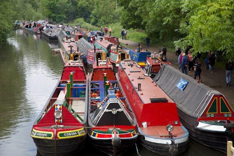 Rickmansworth canal Festival 4 768x512