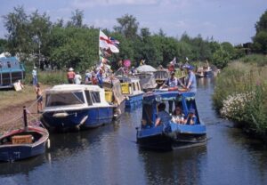 Chesterfield Canal Festival 4 300x208