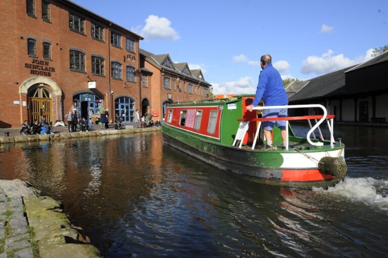 Coventry Canal Basin Food Festival 1 768x511