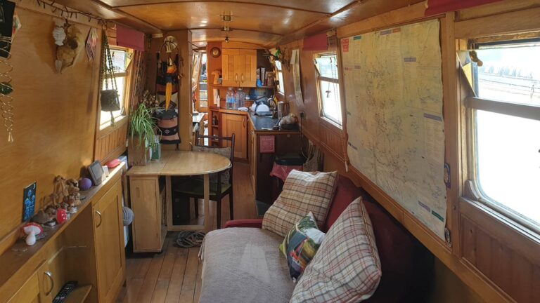 57ft cruiser narrowboat for sale 23 768x432