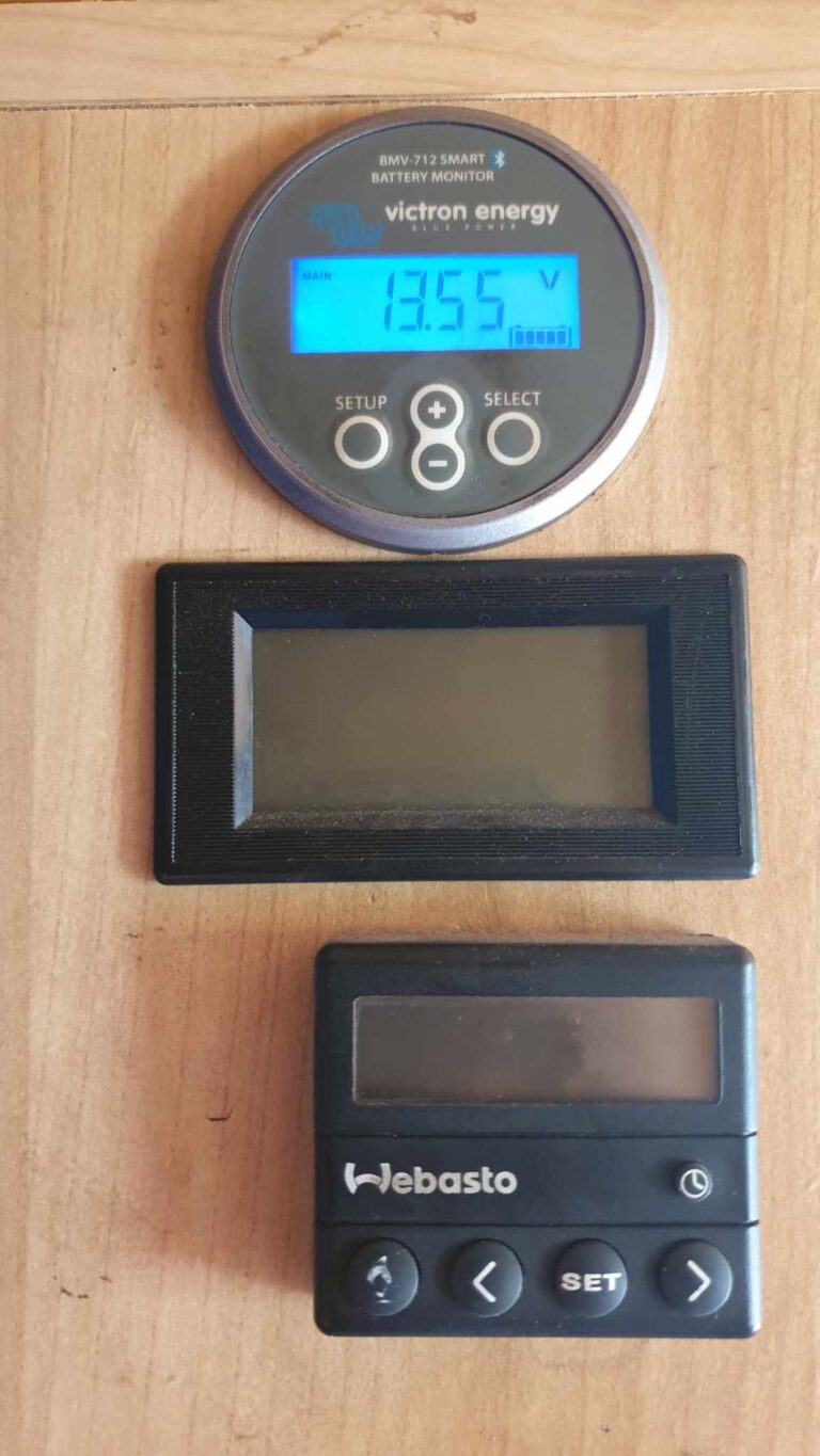 57ft cruiser narrowboat for sale 26 768x1365