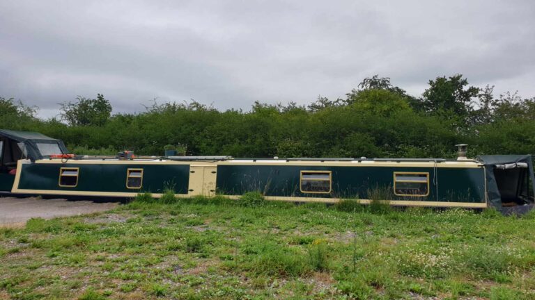 57ft cruiser narrowboat for sale 9 768x432