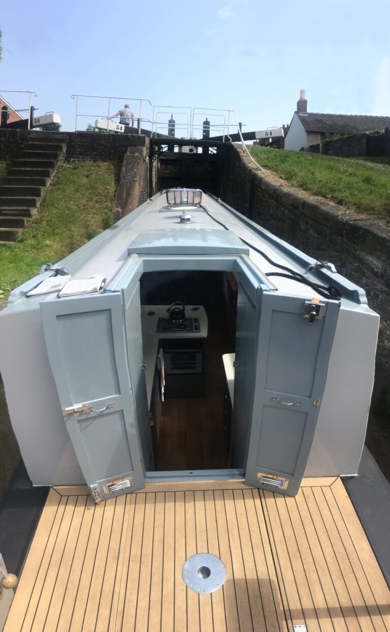 Black Dog Narrowboats 6 768x1243