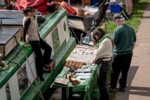 Bradford on Avon Winter Floating Fayre 5 300x200