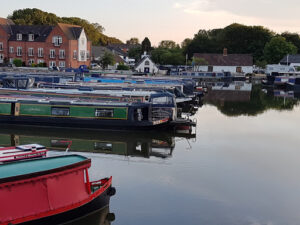 Braunston Boats Moorings 1 300x225