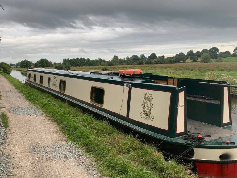 Crest Narrowboats 4 768x576