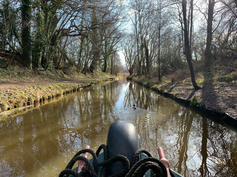 Crest Narrowboats 8 768x576