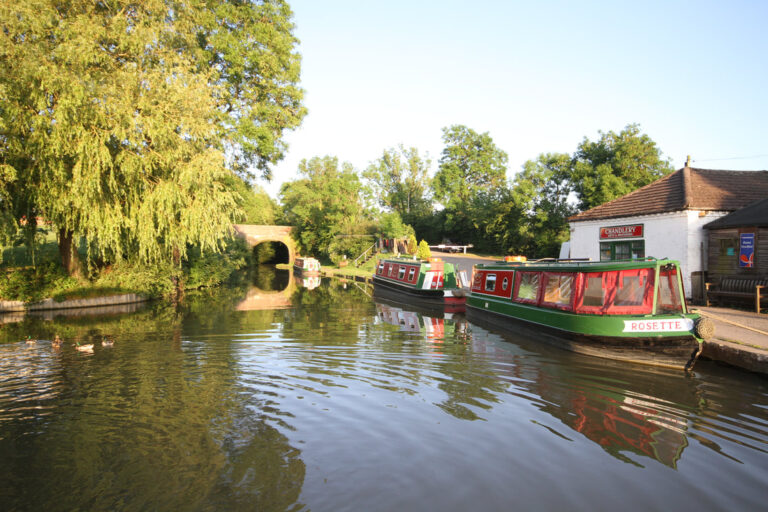 Rose Narrowboats Boat Hire 1 768x512