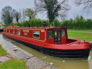 Bath Canal Boat Company Widebeam Holidays Reviews and Info - Canal ...