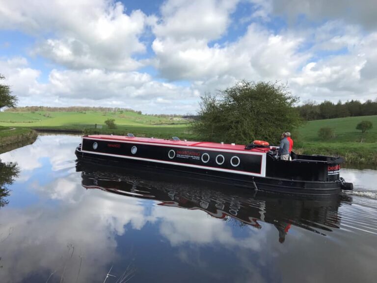 Bear Boating 1 768x576