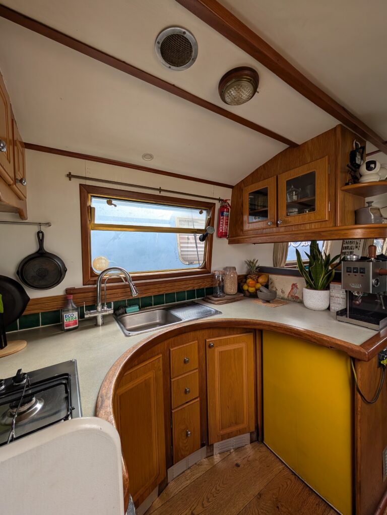 PXL 20250316 143017361 768x1020