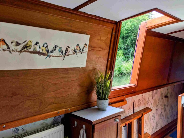 Narrowboat Duck Hatch Open 768x576